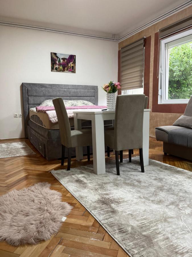 Aloha Apartment Novi Pazar Luaran gambar
